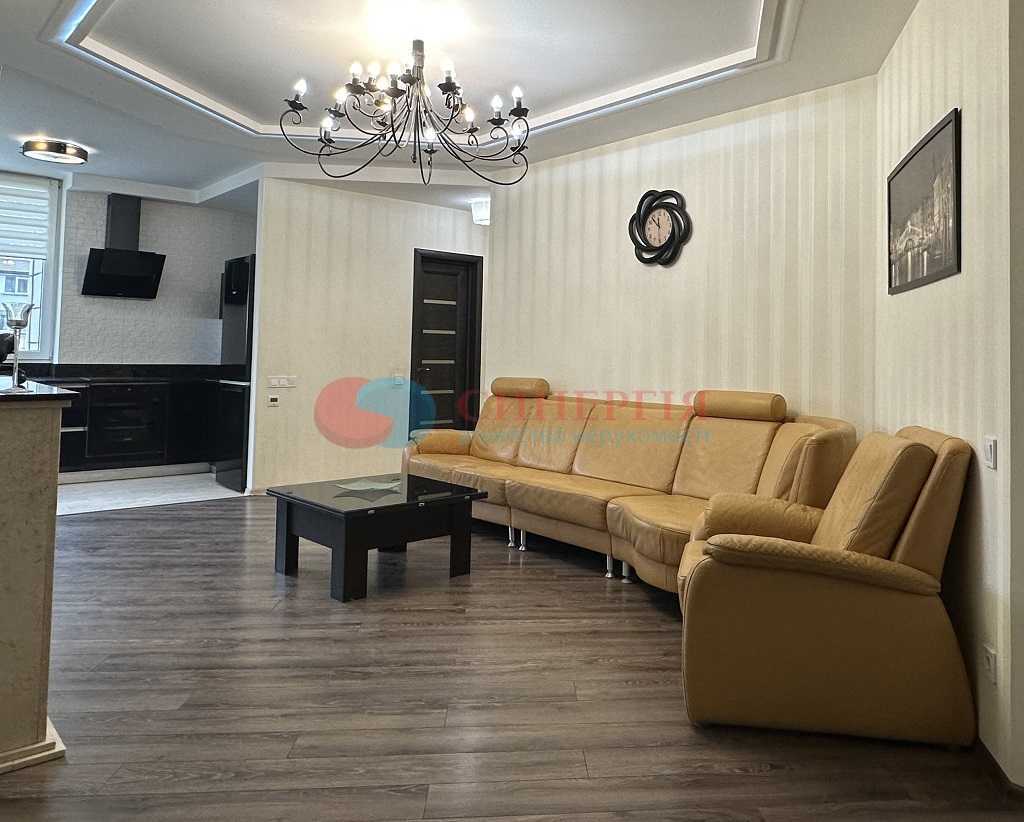 Оренда 4-кімнатної квартири 100 м², Мельникова, 51Б