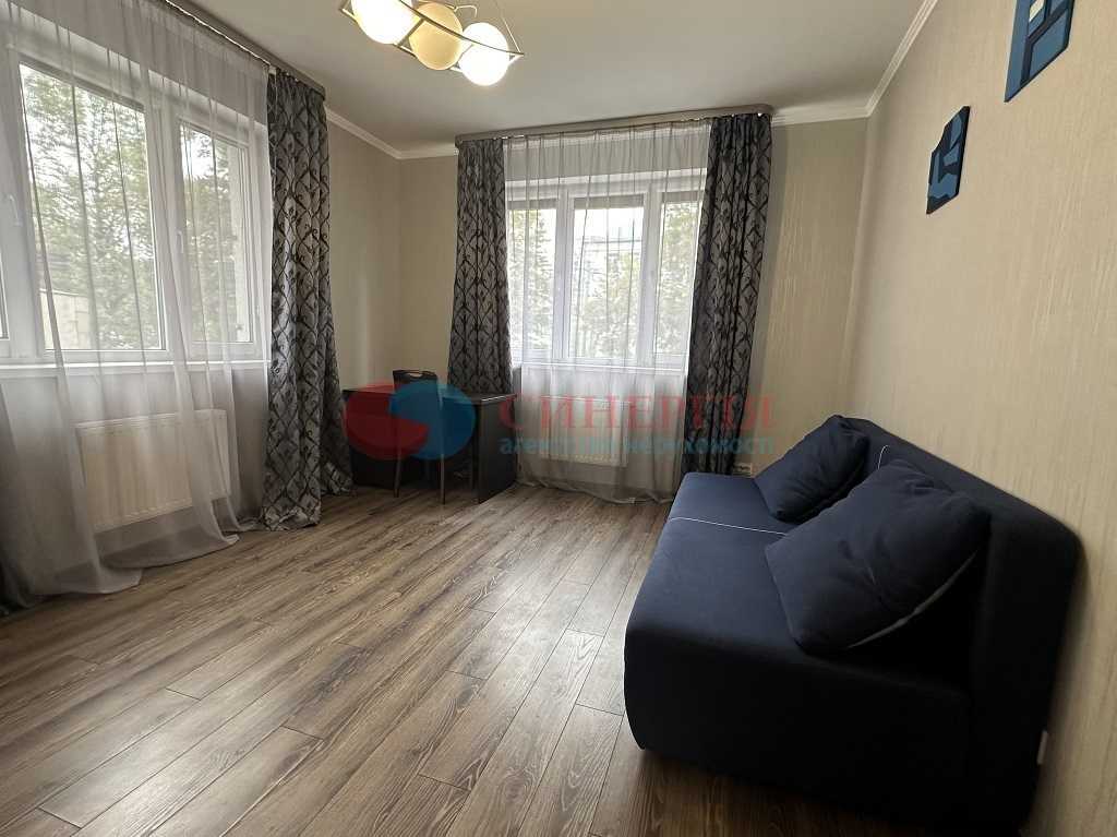 Оренда 4-кімнатної квартири 100 м², Мельникова, 51Б
