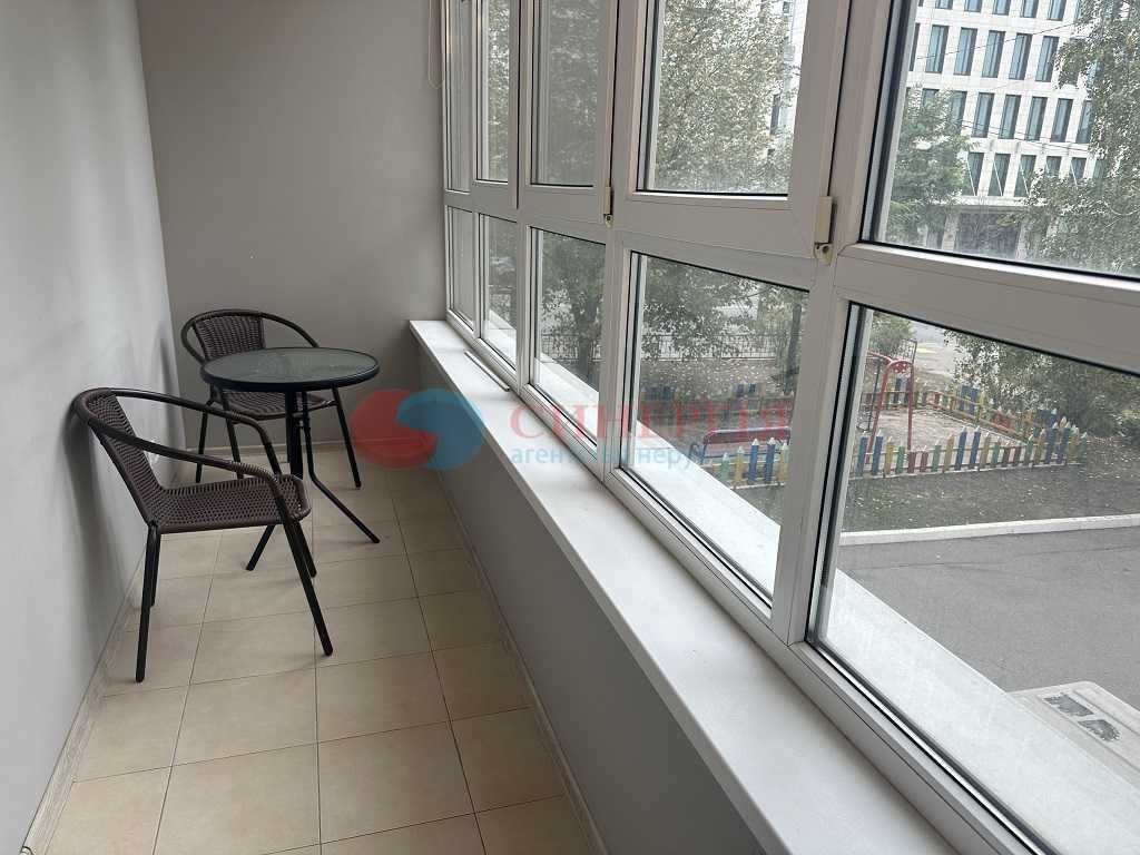 Оренда 4-кімнатної квартири 100 м², Мельникова, 51Б