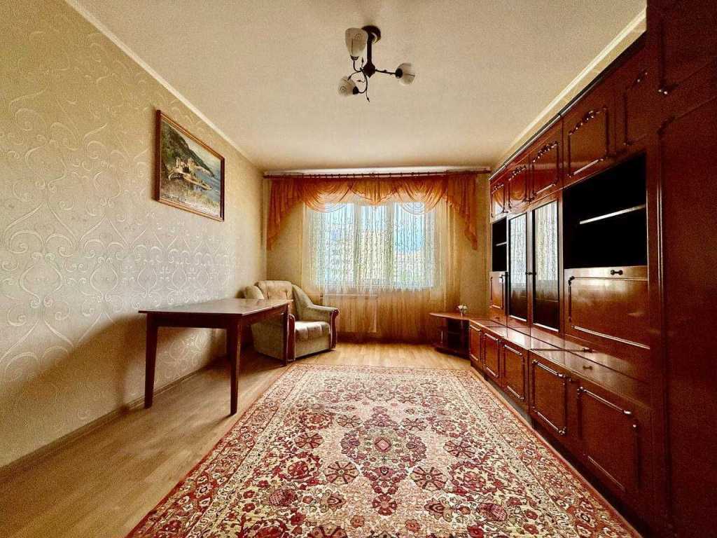 Продажа 1-комнатной квартиры 36.8 м², Академика Ефремова ул., 15