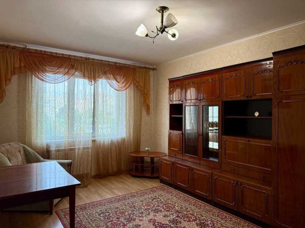Продажа 1-комнатной квартиры 36.8 м², Академика Ефремова ул., 15