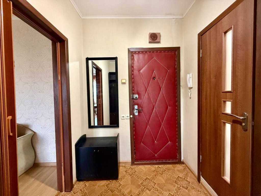 Продажа 1-комнатной квартиры 36.8 м², Академика Ефремова ул., 15
