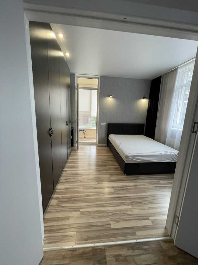 Продажа 2-комнатной квартиры 58.5 м², Европейская пл., Союза, 41г