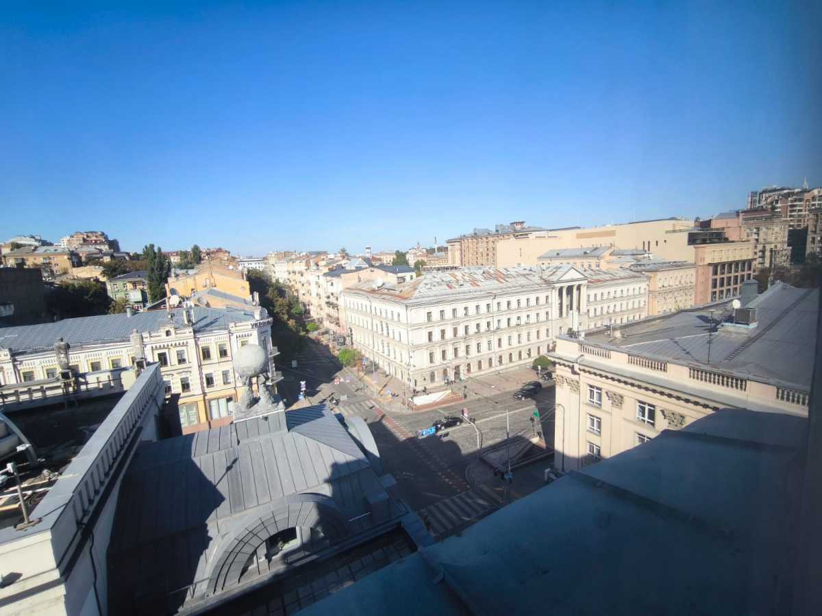 Продажа 5-комнатной квартиры 186 м², Пушкинская ул., 20А