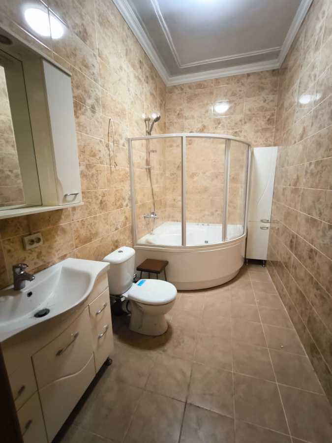 Продажа 5-комнатной квартиры 186 м², Пушкинская ул., 20А