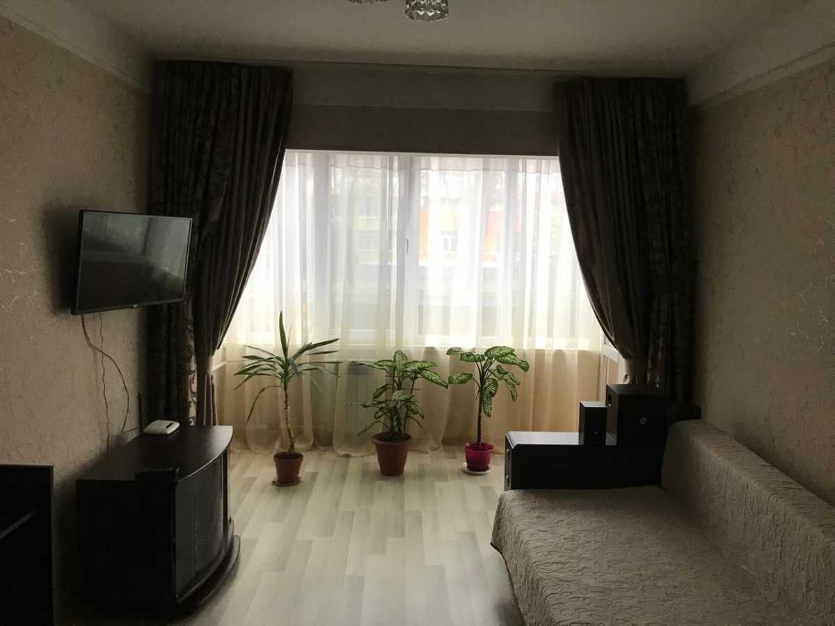 Аренда 2-комнатной квартиры 54 м², Николая Ушакова ул., 12