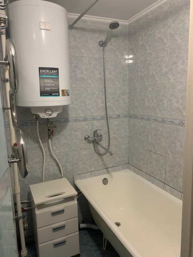 Аренда 2-комнатной квартиры 54 м², Николая Ушакова ул., 12