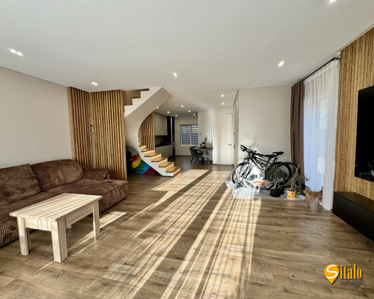 Аренда дуплекса 148 м², 192-я Садовая ул.