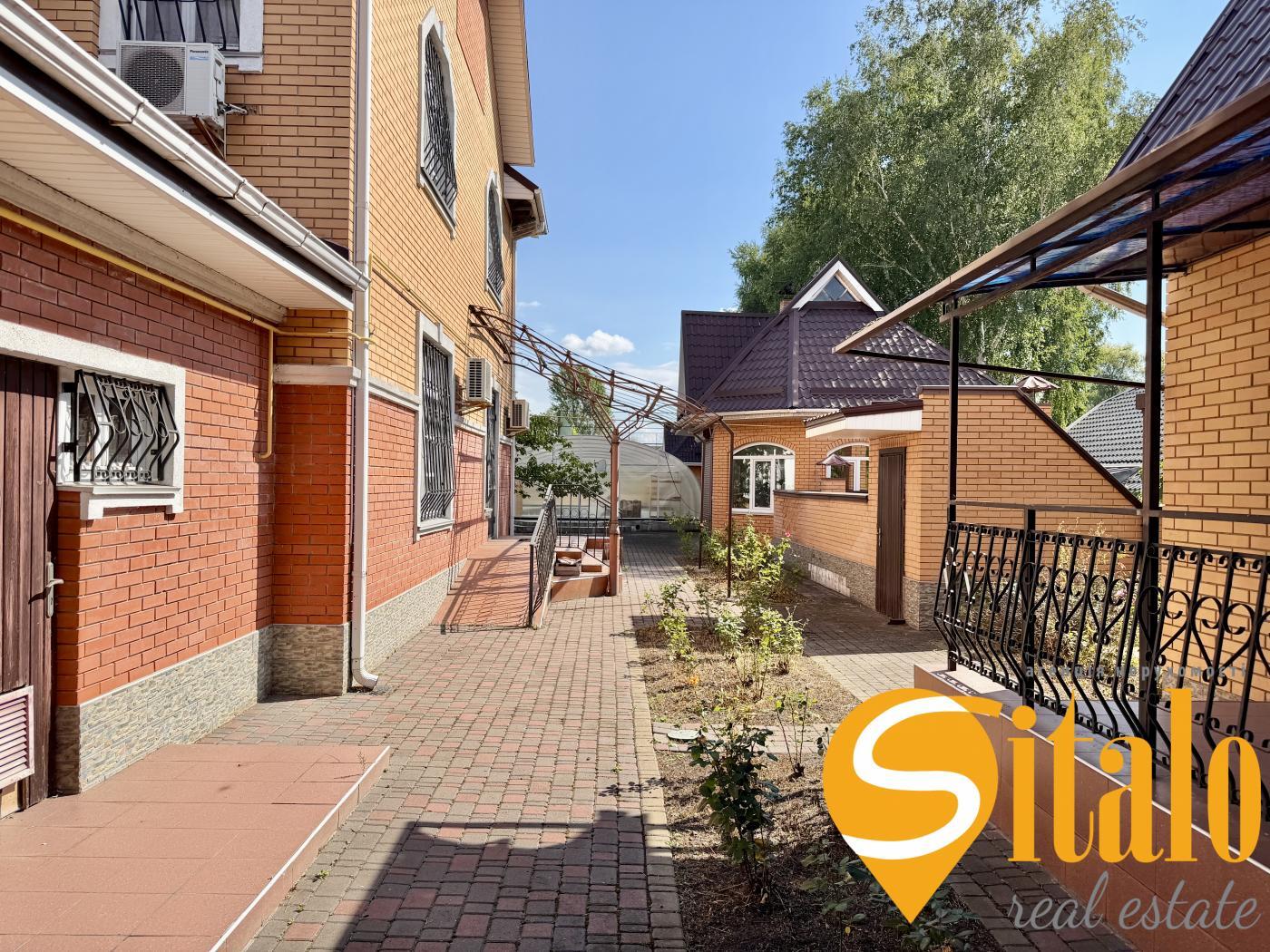 Продажа дома 450 м²