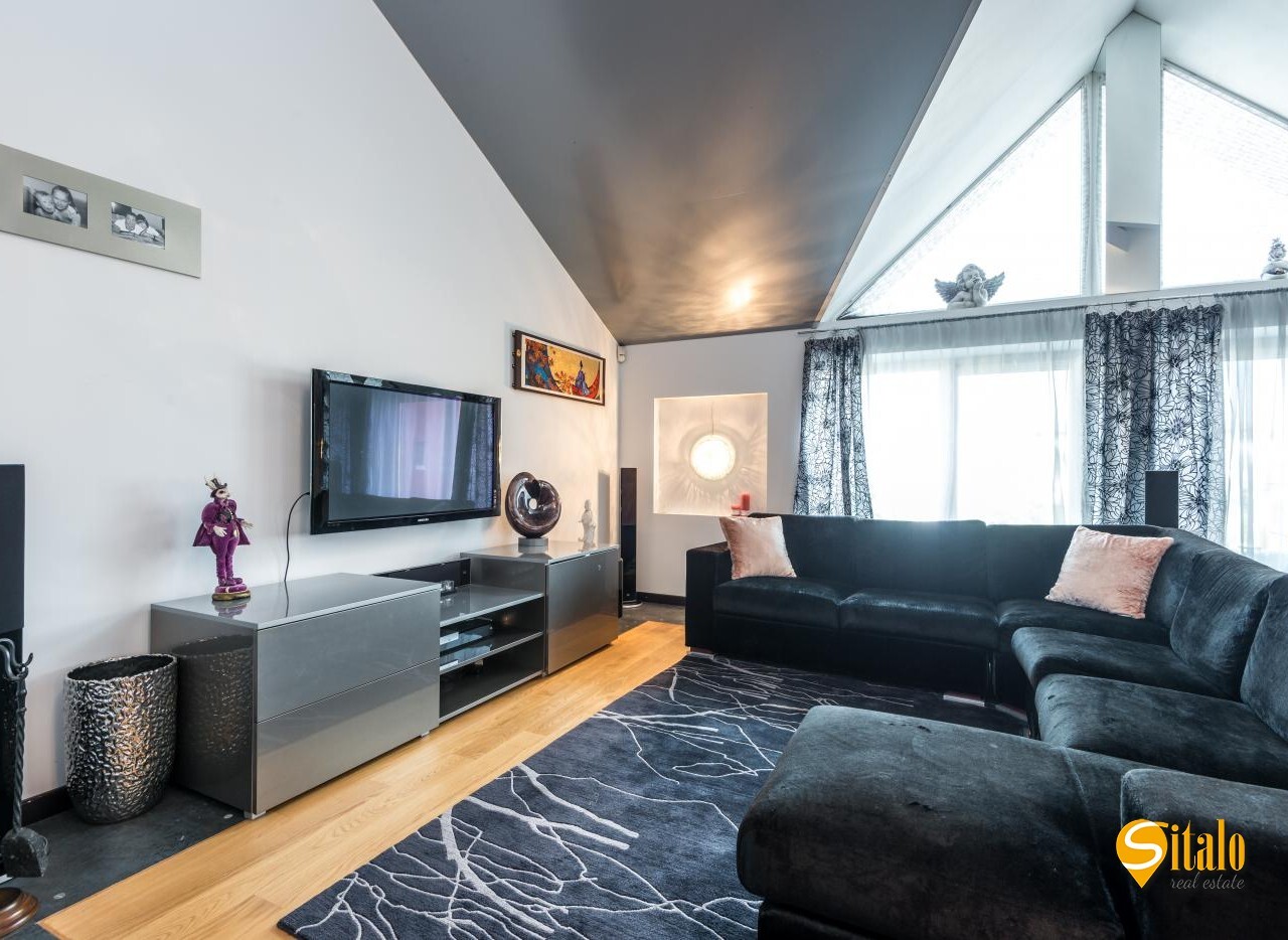 Продажа дома 280 м², 3-я Озерная ул.