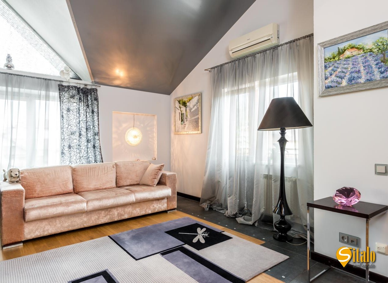 Продажа дома 280 м², 3-я Озерная ул.