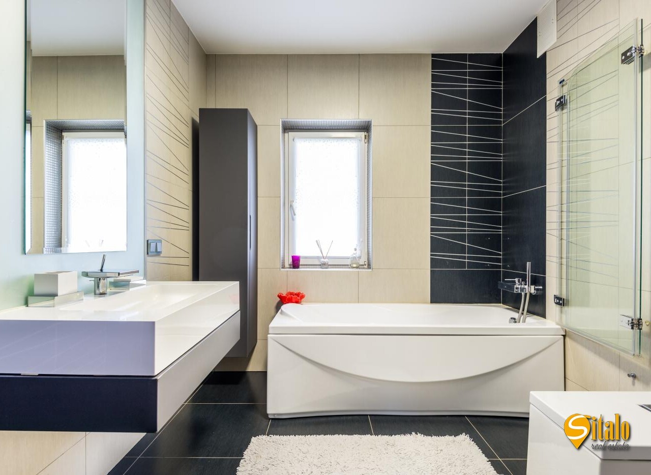 Продажа дома 280 м², 3-я Озерная ул.