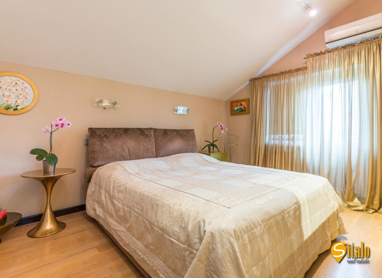 Продажа дома 280 м², 3-я Озерная ул.