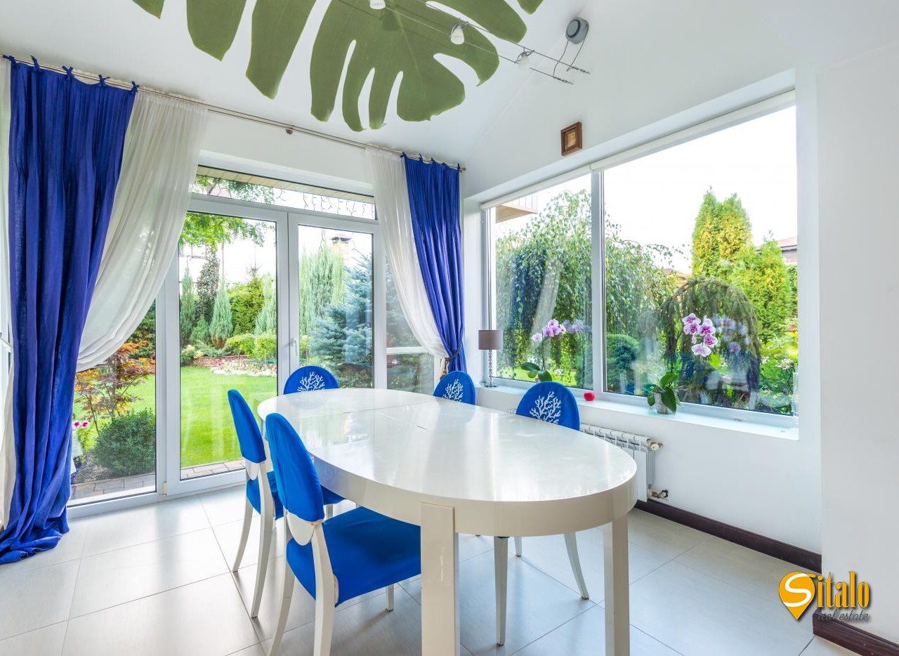 Продажа дома 280 м², 3-я Озерная ул.