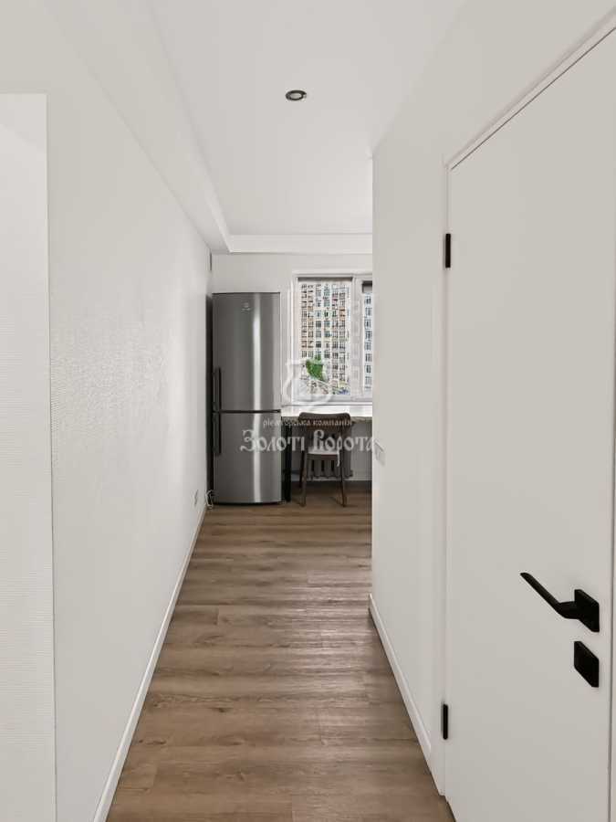 Продажа 2-комнатной квартиры 51.9 м², Плеханова ул., 6