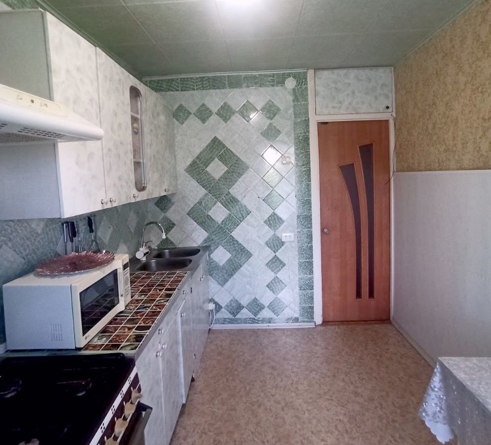 Продажа 3-комнатной квартиры 64 м², Генерала Захарченко ул., 6