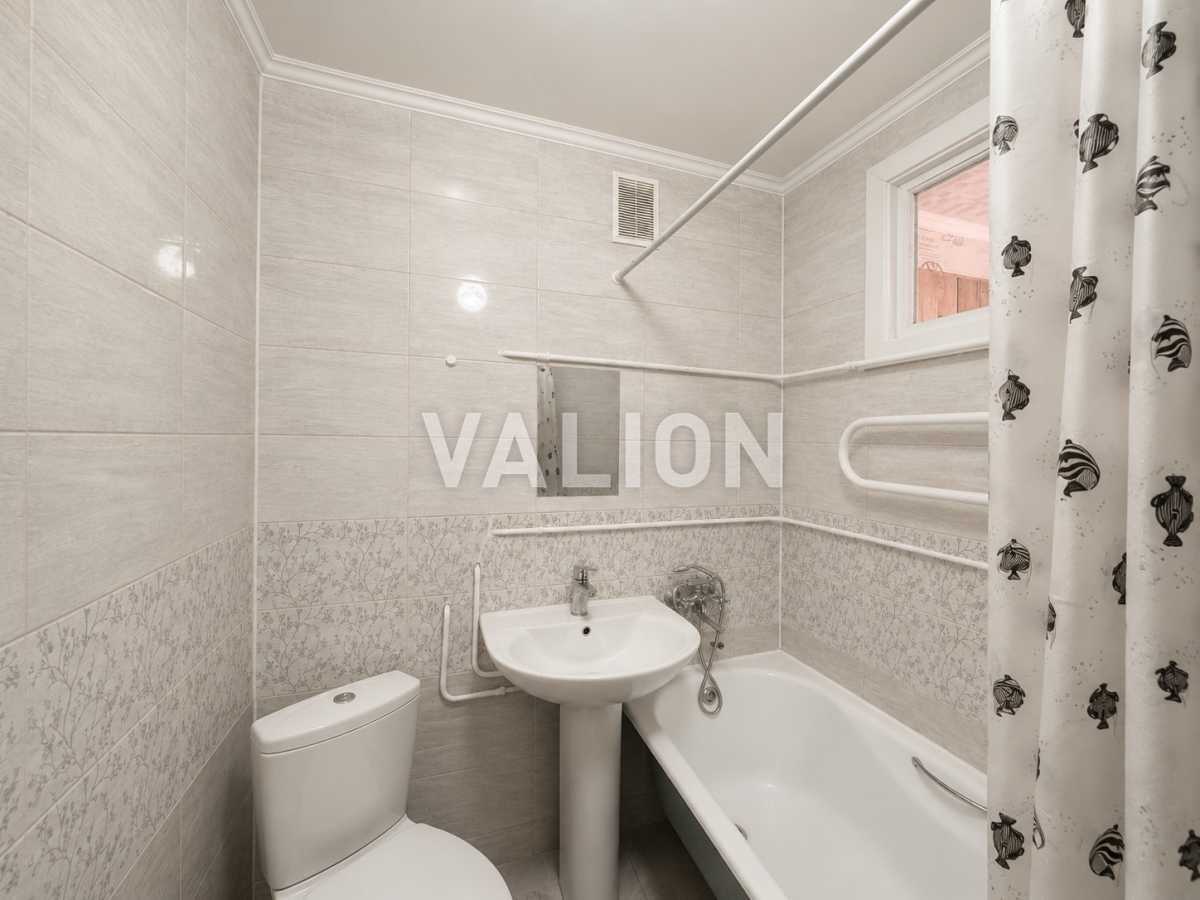 Продажа 1-комнатной квартиры 32 м², Деревлянская ул., 21