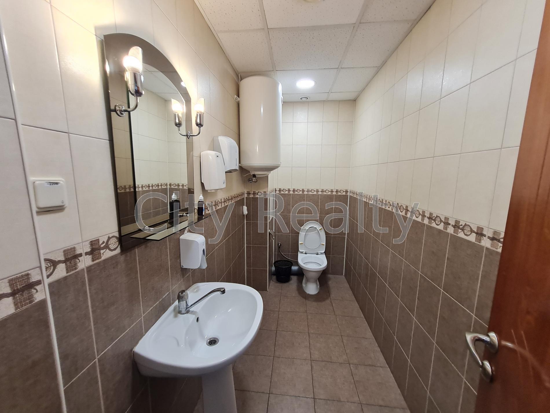 Аренда офиса 294 м², Степана Бандеры просп., 20Б