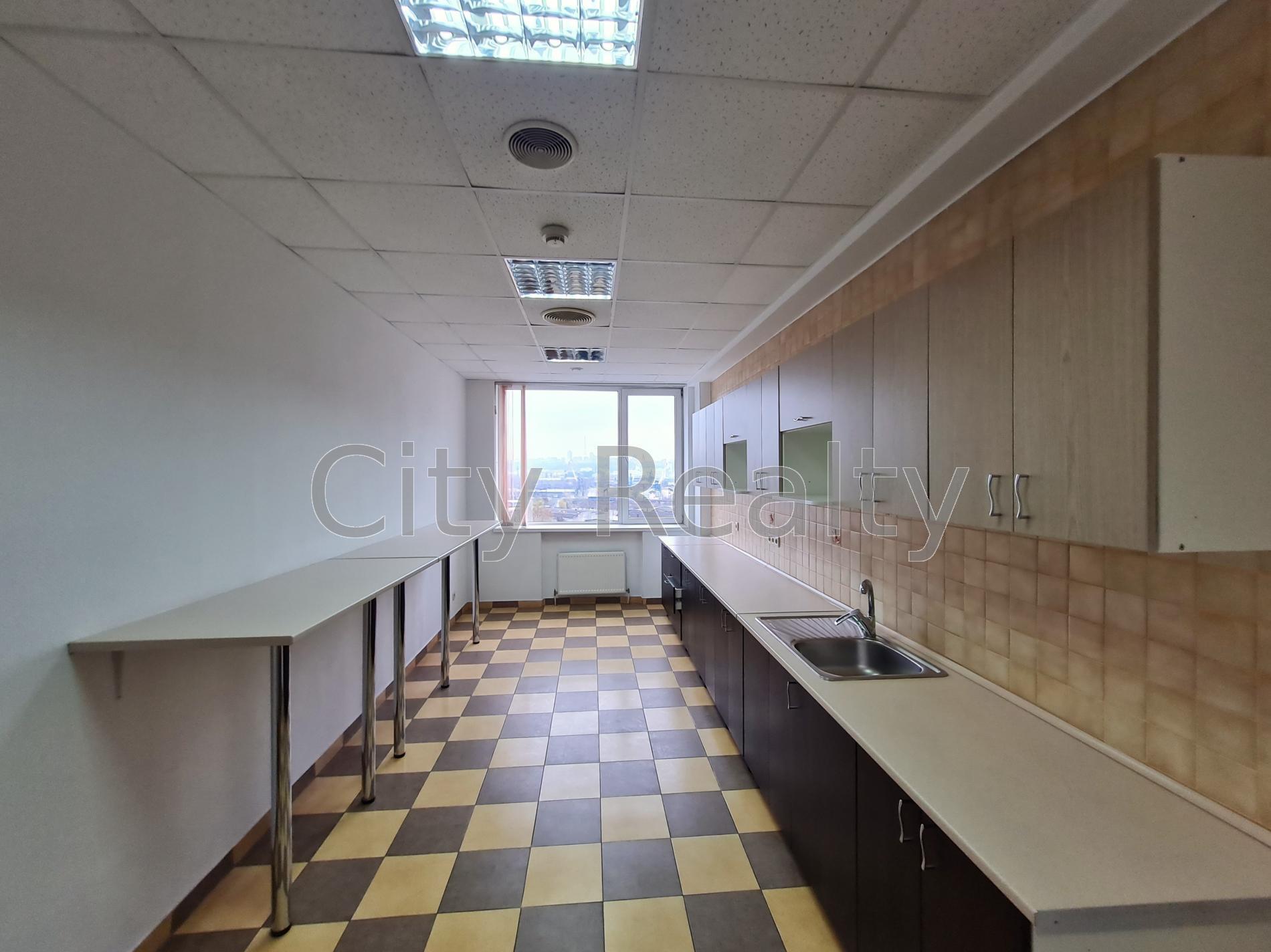 Аренда офиса 294 м², Степана Бандеры просп., 20Б