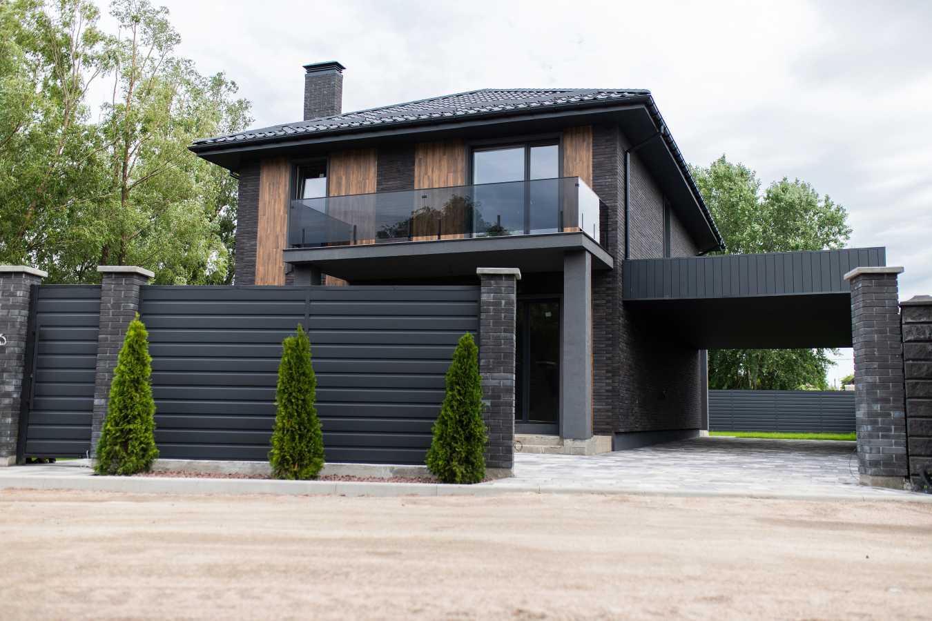 Продажа дома 200 м², Сергея Колоса ул., 5