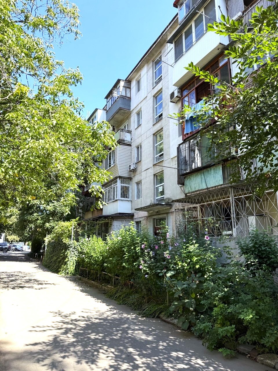 Продажа 2-комнатной квартиры 43.4 м², Варненская ул., 12/3