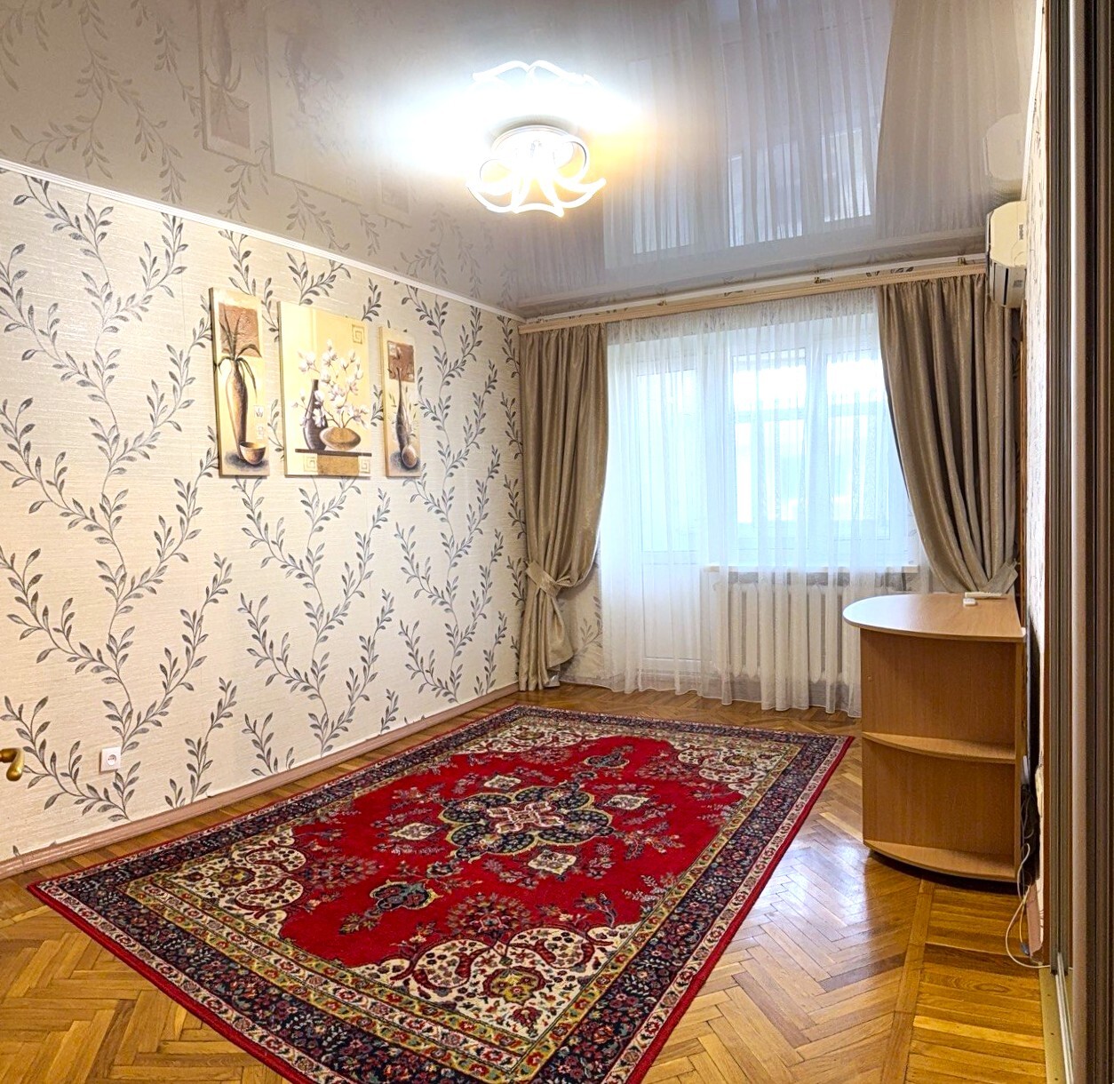 Продажа 2-комнатной квартиры 43.4 м², Варненская ул., 12/3