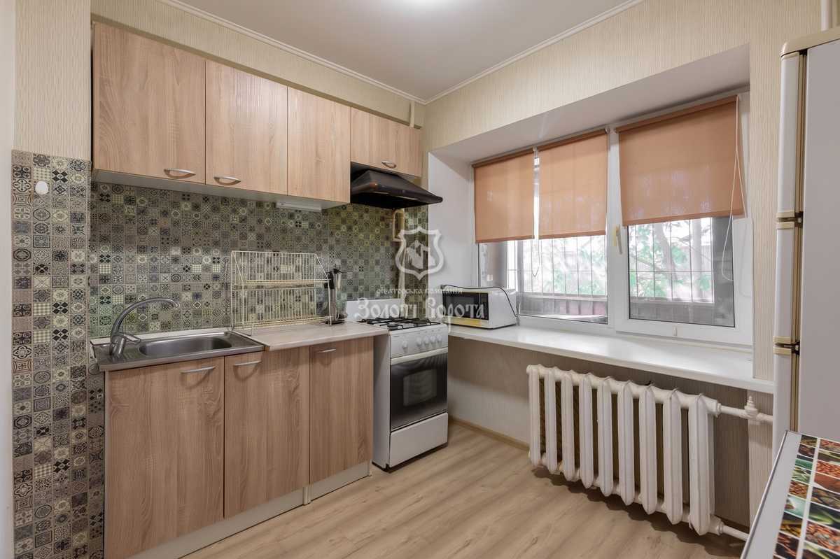 Продажа 1-комнатной квартиры 30.3 м², Кирилловская ул., 127