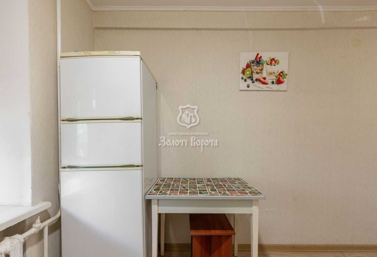 Продажа 1-комнатной квартиры 30.3 м², Кирилловская ул., 127