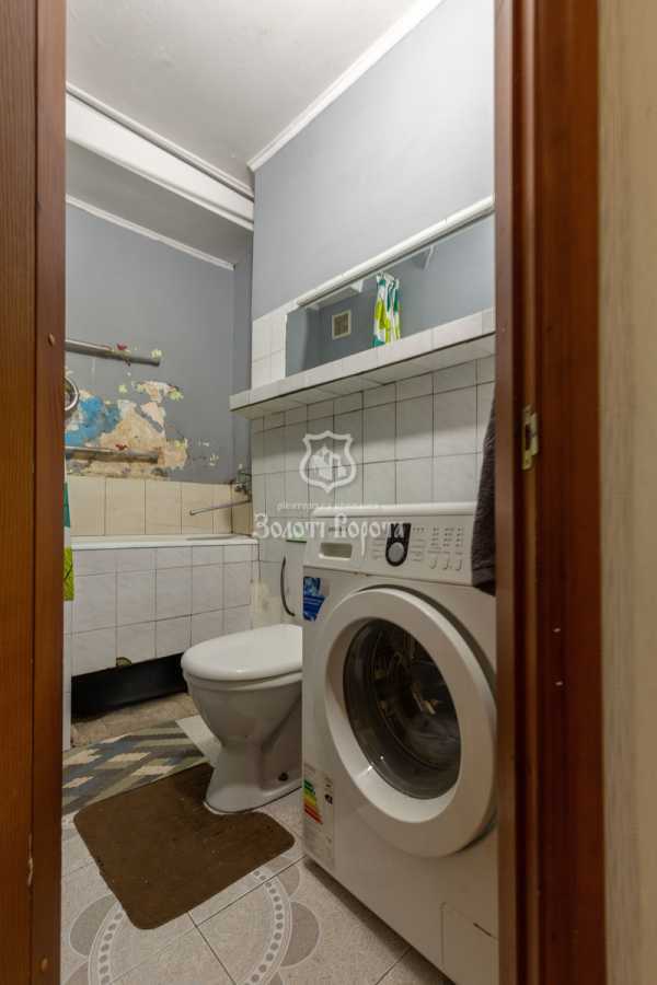 Продажа 1-комнатной квартиры 30.3 м², Кирилловская ул., 127