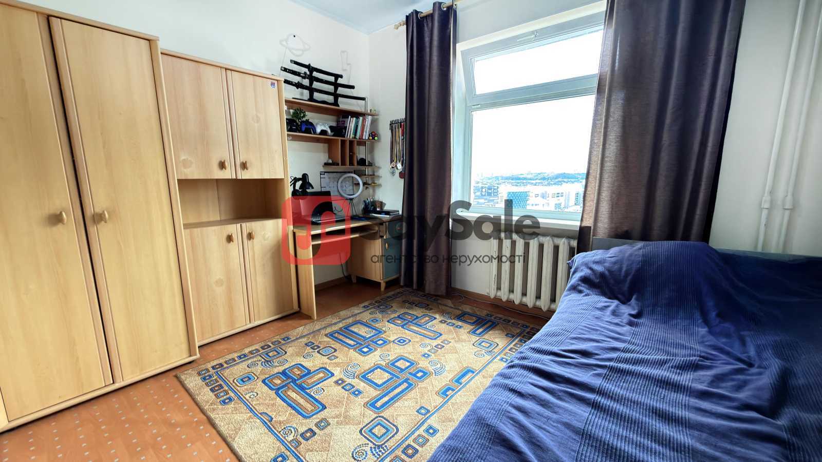 Продажа 4-комнатной квартиры 105 м², Анны Ахматовой ул., 43