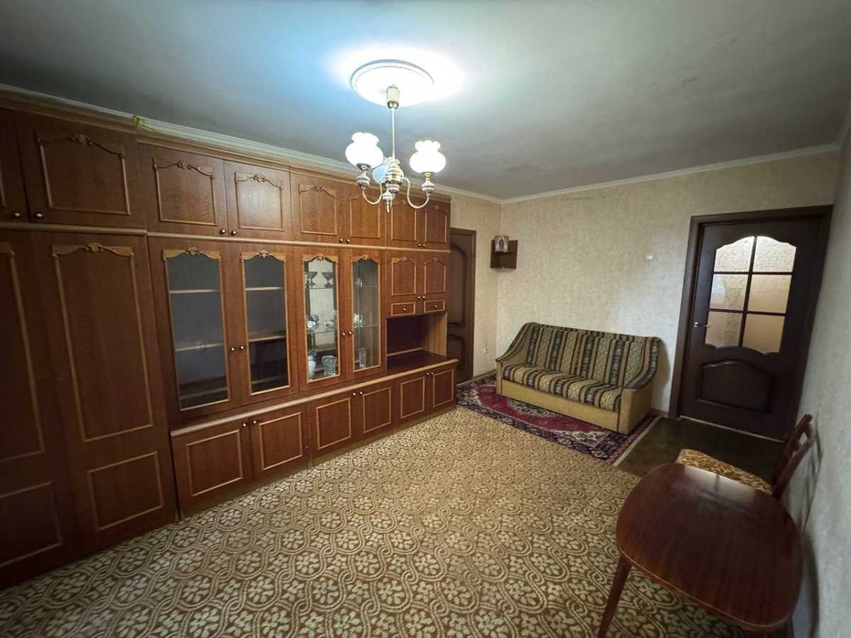 Продажа 2-комнатной квартиры 48 м², Олеся Гончара ул.