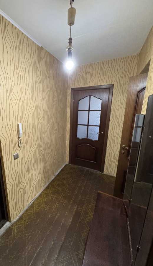 Продажа 2-комнатной квартиры 48 м², Олеся Гончара ул.