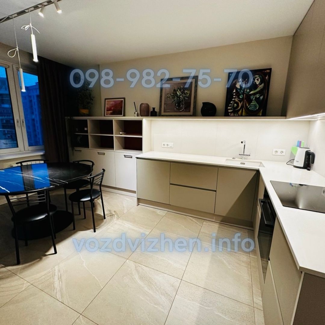 Продажа 2-комнатной квартиры 77.5 м², Феодосийский пер., 12