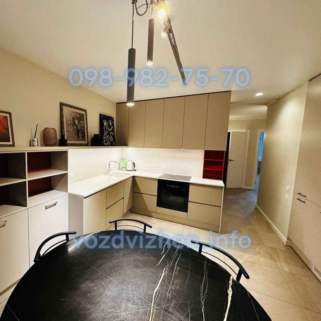 Продажа 2-комнатной квартиры 77.5 м², Феодосийский пер., 12