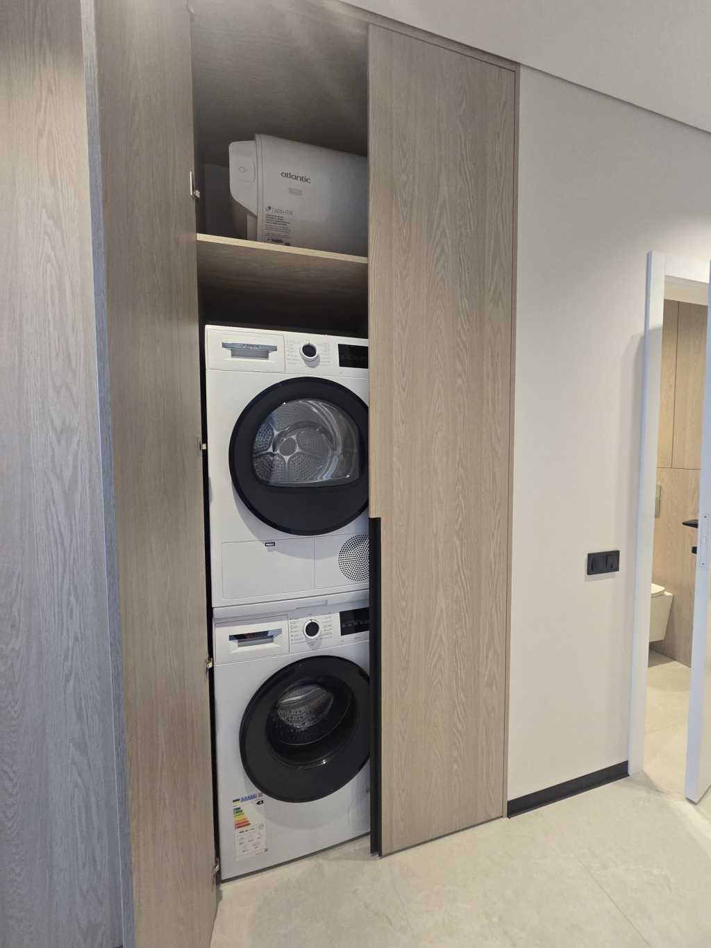 Продажа 1-комнатной квартиры 47 м², Метрологическая ул., 107