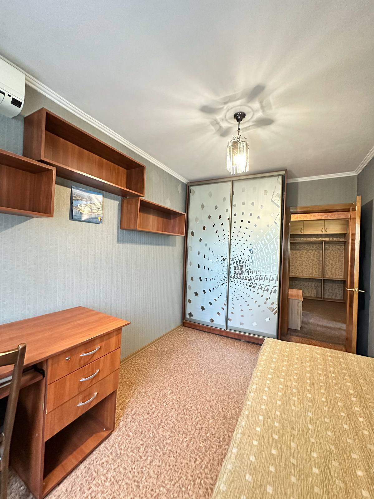 Продаж 3-кімнатної квартири 64 м², Слобожанський просп.