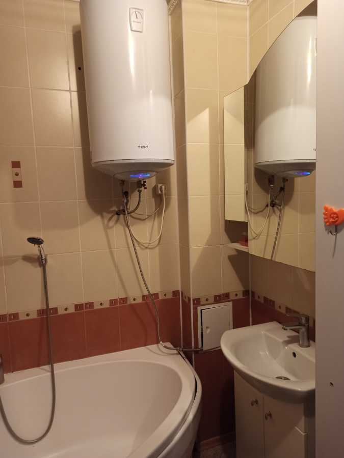 Продажа 2-комнатной квартиры 83.7 м², Соборная ул., 46
