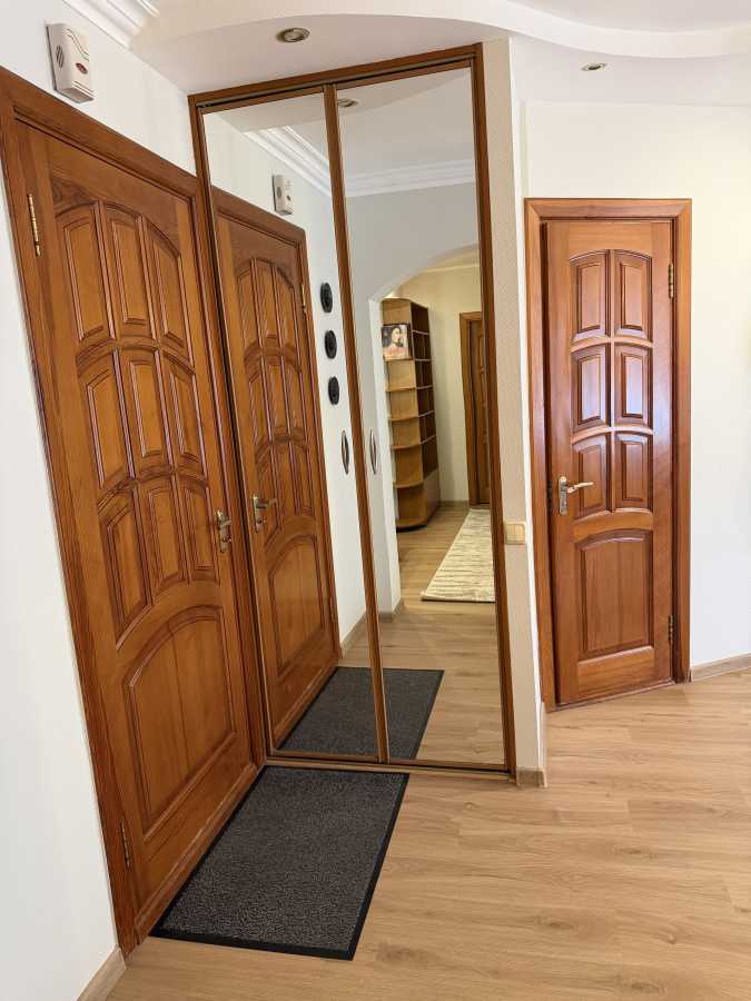 Оренда 2-кімнатної квартири 65.5 м², Маршала Тимошенка вул., 13А