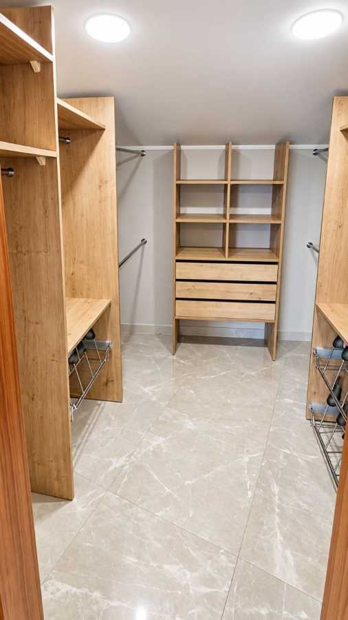 Аренда 2-комнатной квартиры 145 м², Пекарская ул., 30