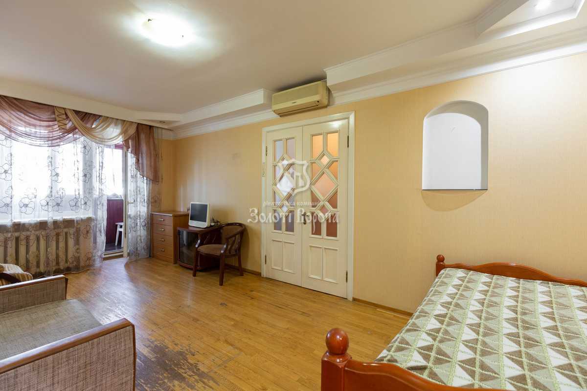 Продаж 1-кімнатної квартири 32.1 м², Князів Острозьких, 36