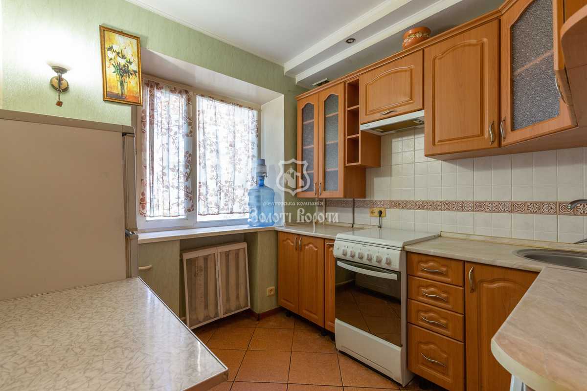 Продаж 1-кімнатної квартири 32.1 м², Князів Острозьких, 36