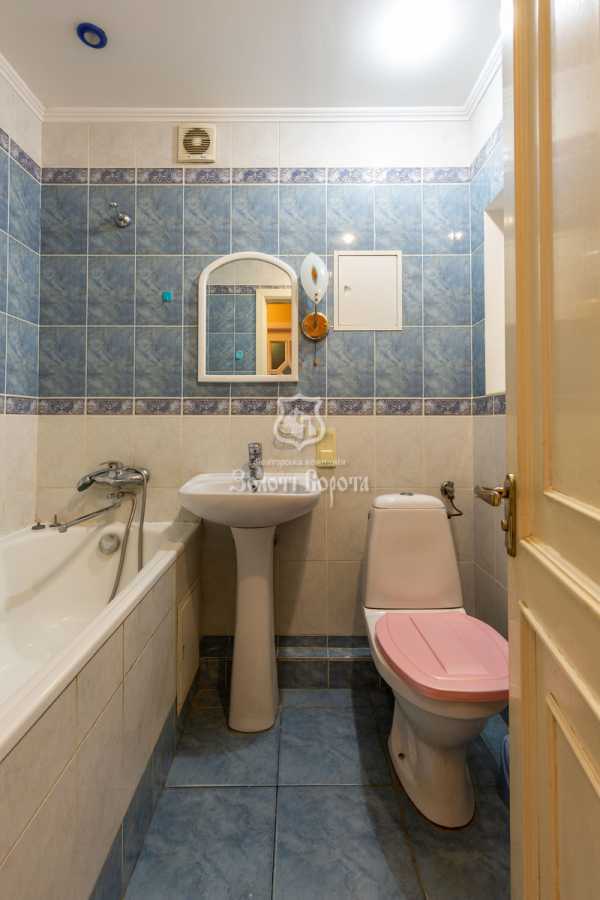 Продаж 1-кімнатної квартири 32.1 м², Князів Острозьких, 36