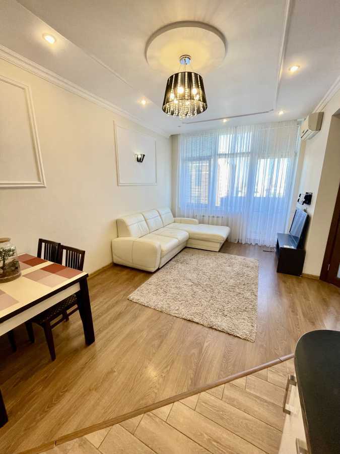Аренда 2-комнатной квартиры 55 м², Дмитриевская ул., 82