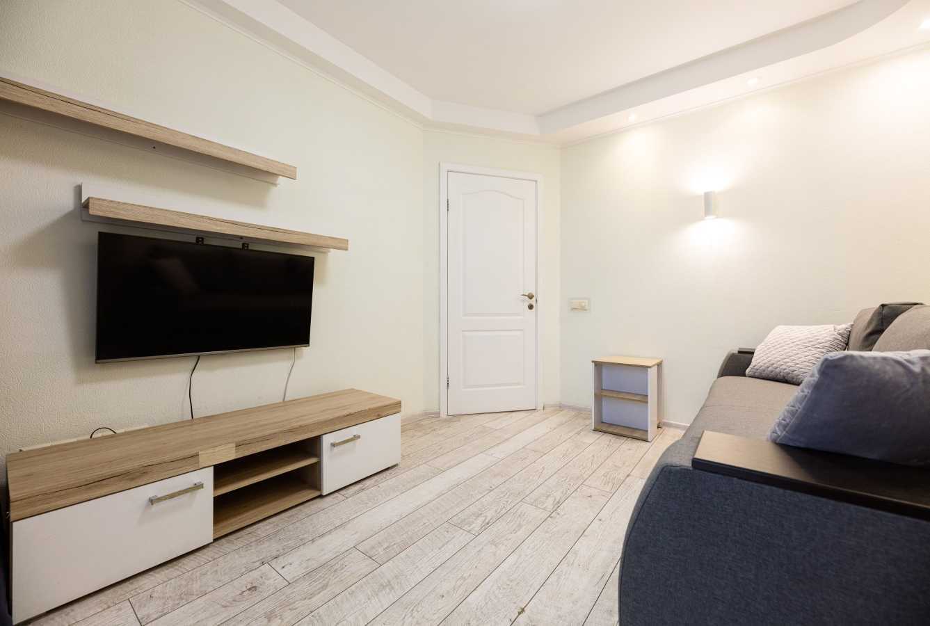 Продажа 2-комнатной квартиры 40 м², Соборности просп., 1А