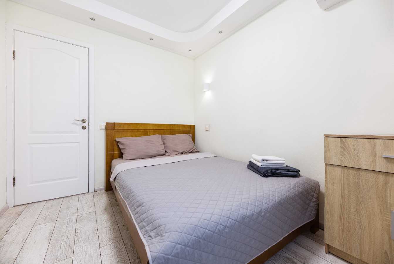 Продажа 2-комнатной квартиры 40 м², Соборности просп., 1А