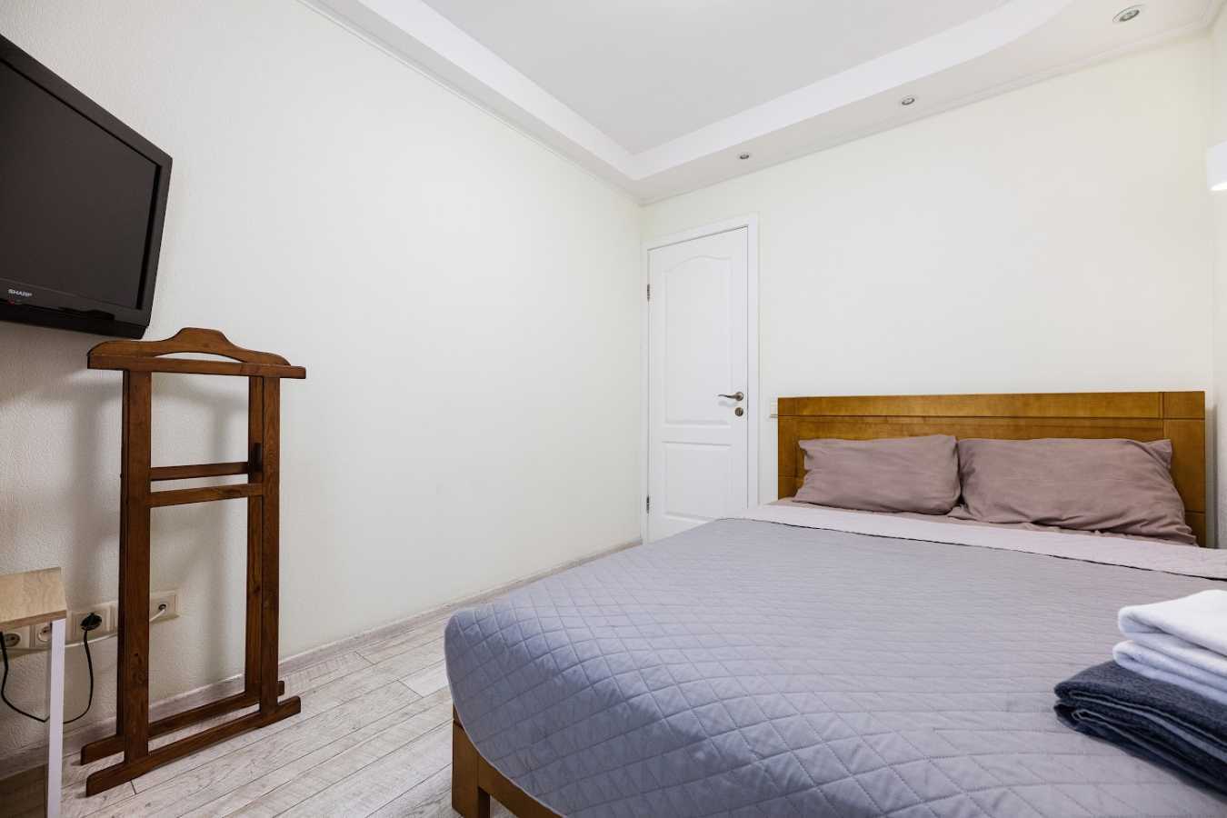 Продажа 2-комнатной квартиры 40 м², Соборности просп., 1А