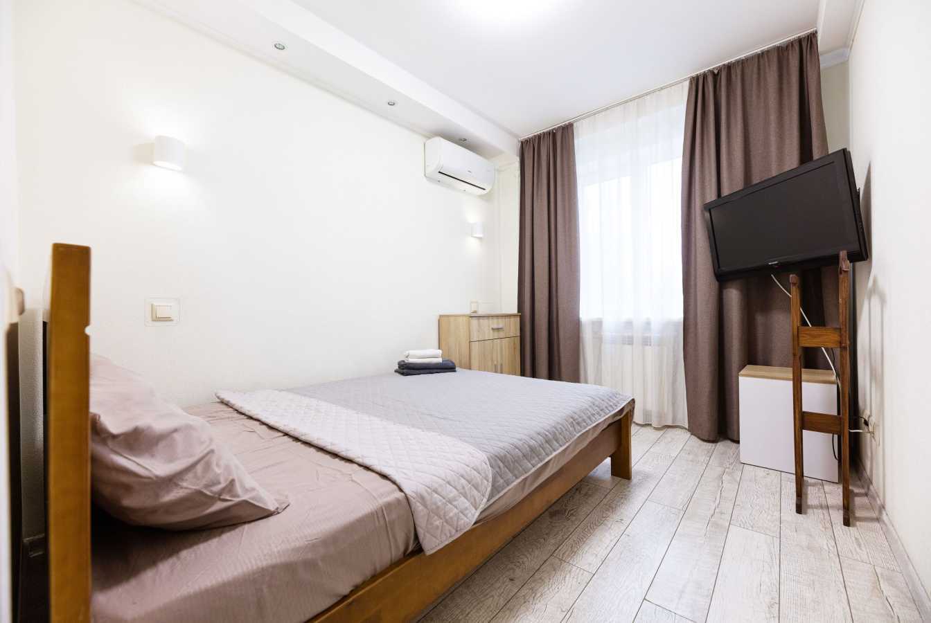 Продажа 2-комнатной квартиры 40 м², Соборности просп., 1А