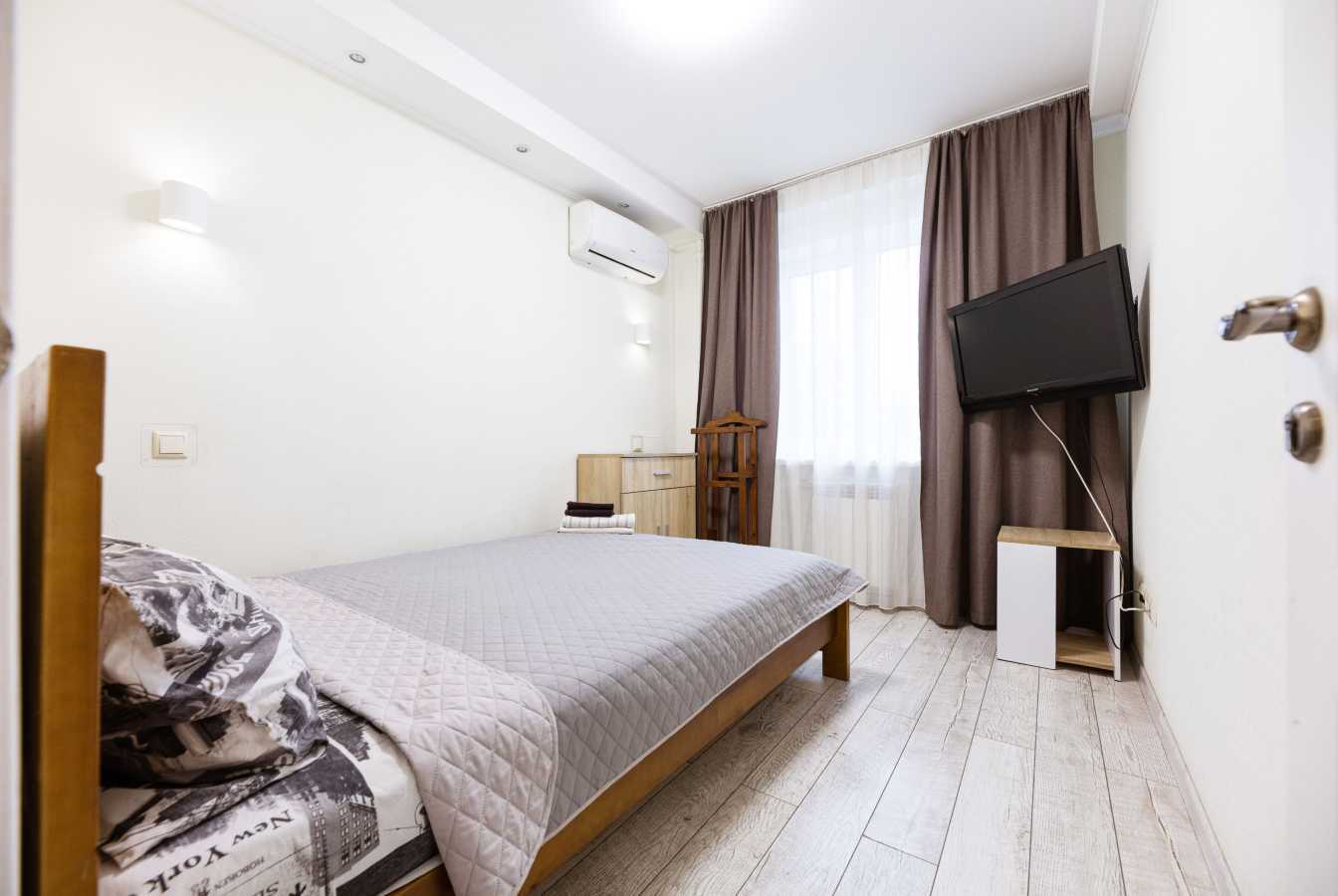 Продажа 2-комнатной квартиры 40 м², Соборности просп., 1А