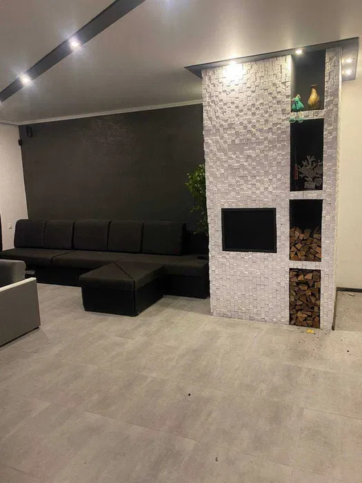 Аренда дома 550 м², Победы просп.