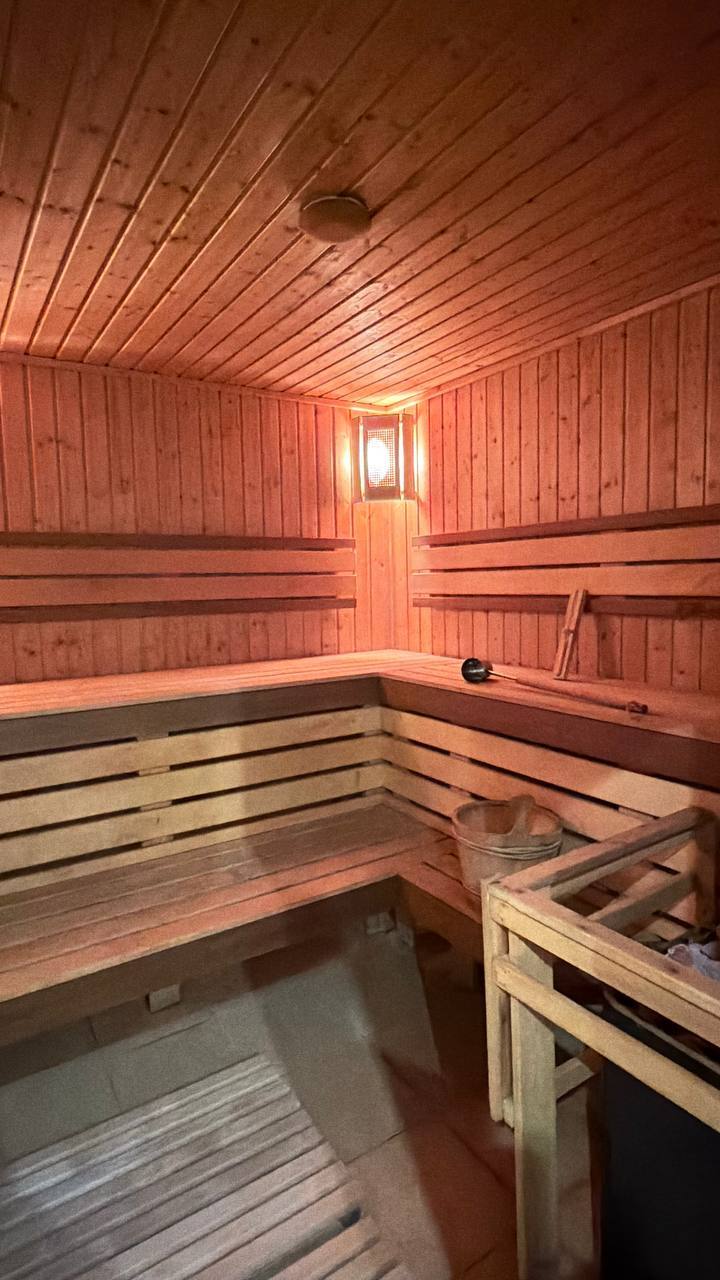 Оренда будинку 200 м²